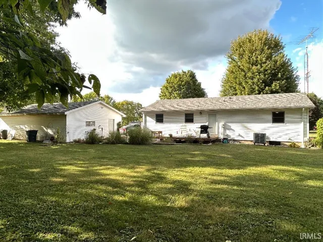 $190,000 | 600 Lawndale Court, Perrysville, IN 47974