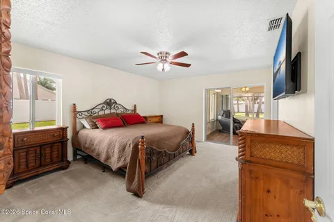 $469,900 | 498 Chamberlin Avenue Northwest, Palm Bay, FL 32907