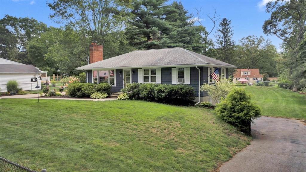 25 Old Dudley Road Oxford, MA 01540 - Photo 2 of 36