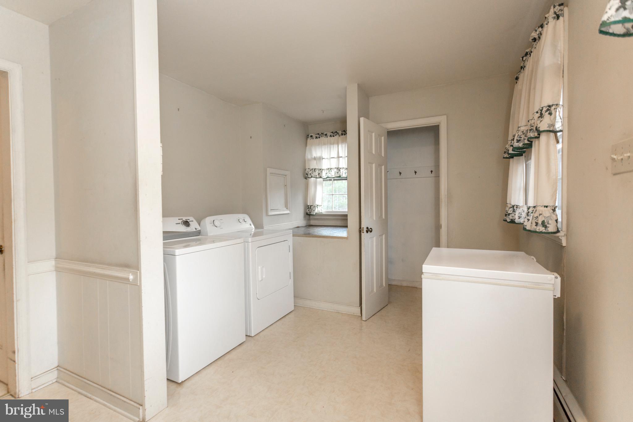 283 Mapleranda Road Bumpass, VA 23024 - Photo 13 of 50 Mud Room