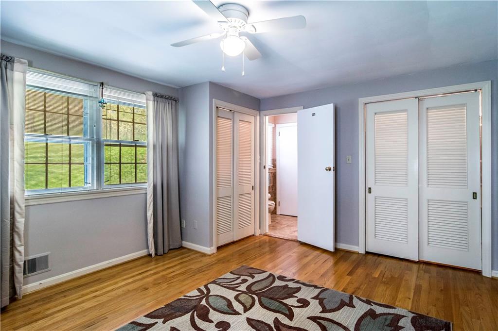 662 Scrubgrass Road Pittsburgh, PA 15243 - Photo 13 of 25 Gallery Image 13
