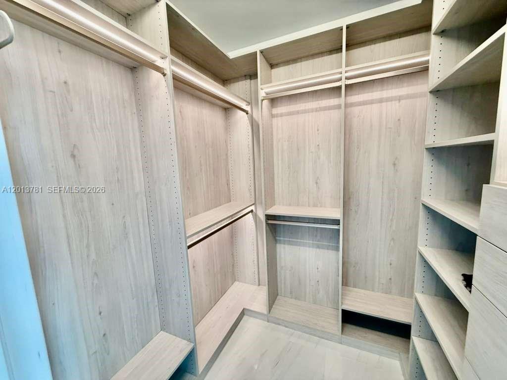 900 Brickell Key Boulevard, Unit 2604 Miami, FL 33131 - Photo 21 of 41