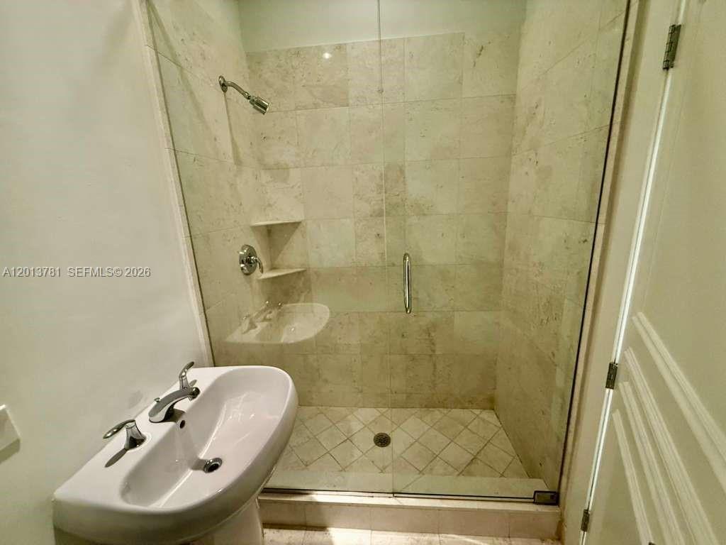 900 Brickell Key Boulevard, Unit 2604 Miami, FL 33131 - Photo 40 of 41