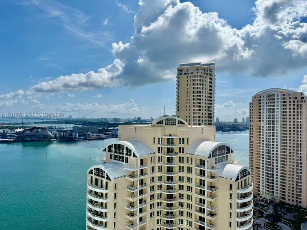 900 Brickell Key Boulevard, Unit 2604 Miami, FL 33131 - Photo 4 of 41