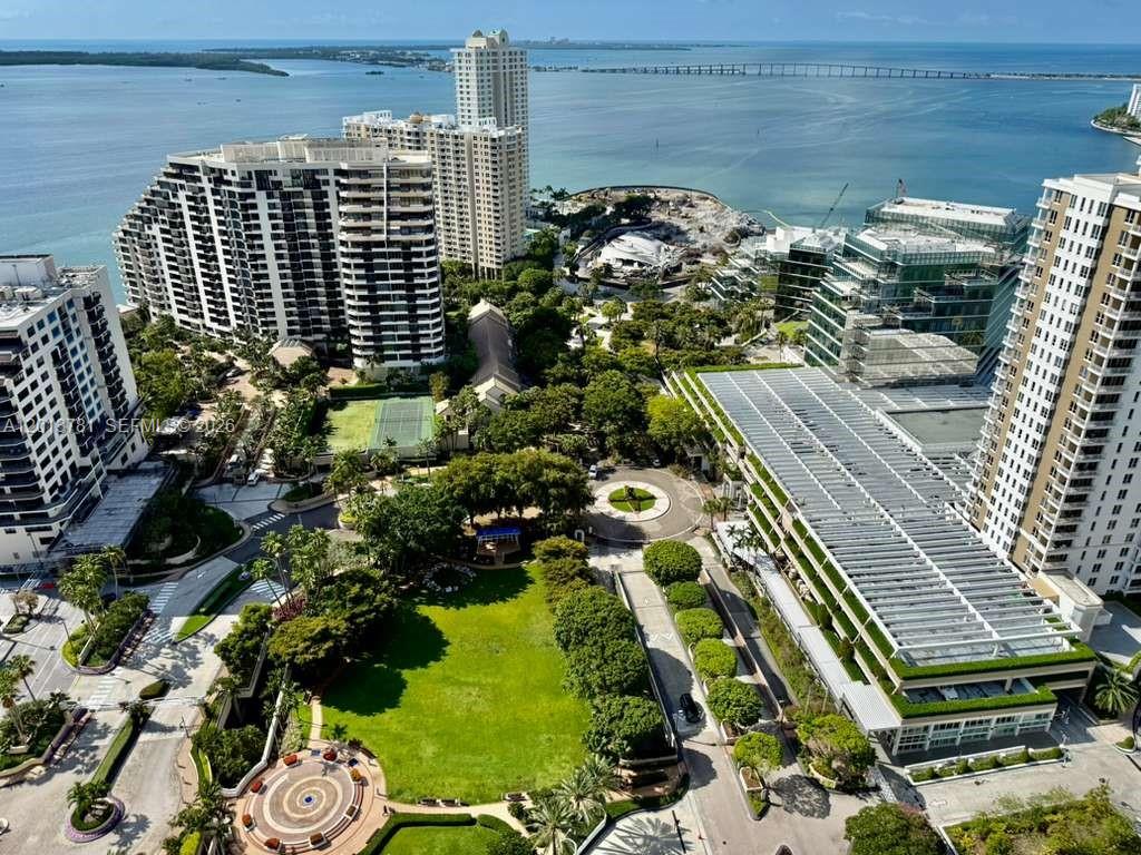 900 Brickell Key Boulevard, Unit 2604 Miami, FL 33131 - Photo 5 of 41
