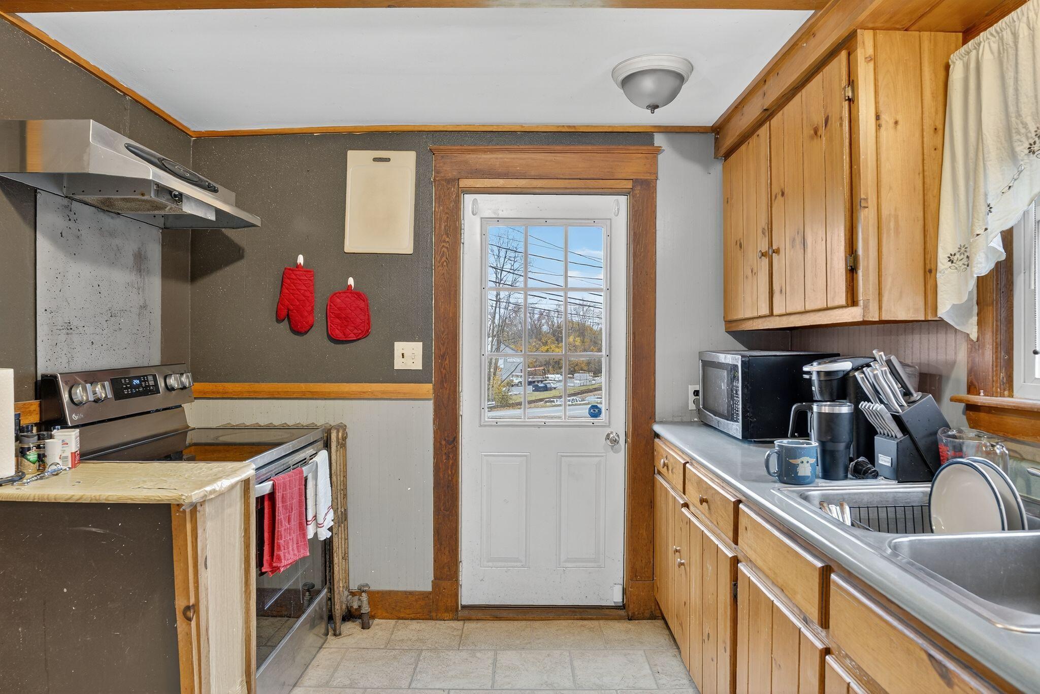 88 Augusta Road Winslow, ME 04901 - Photo 17 of 46 16_DSC06043