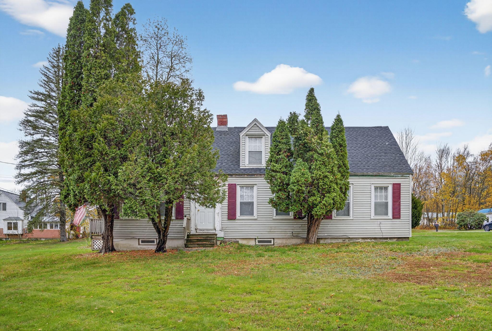 88 Augusta Road Winslow, ME 04901 - Photo 2 of 46 2_DSC05994