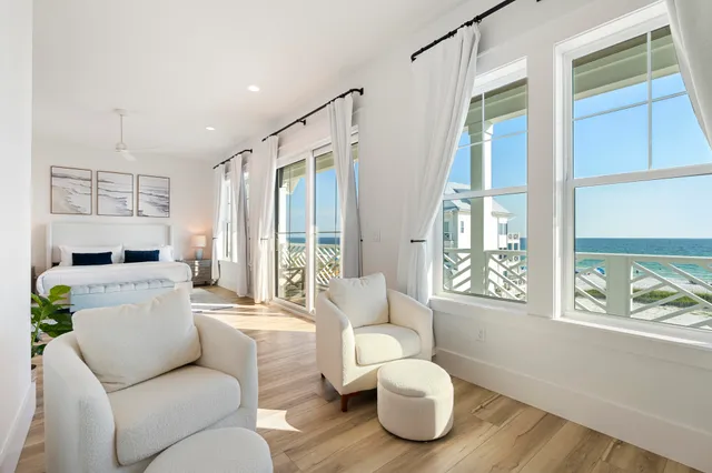 a view of an outdoor space