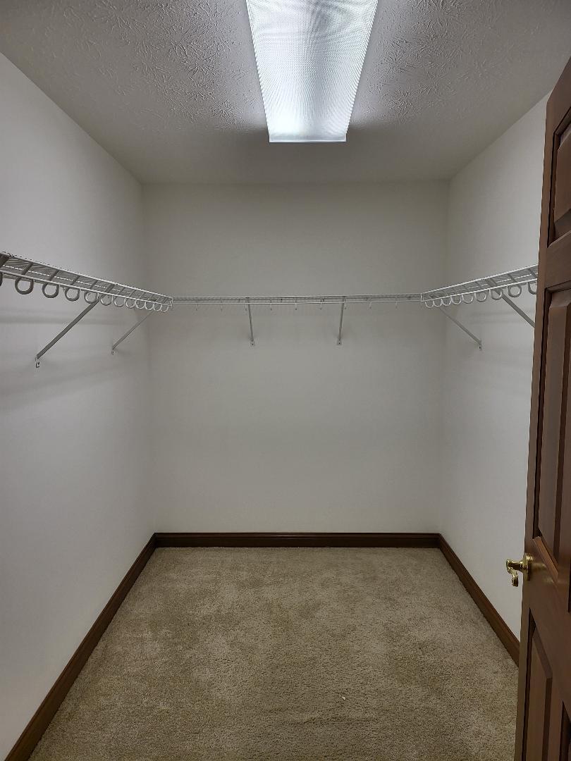 1924 Cattail Point Springfield, OH 45502 - Photo 5 of 29