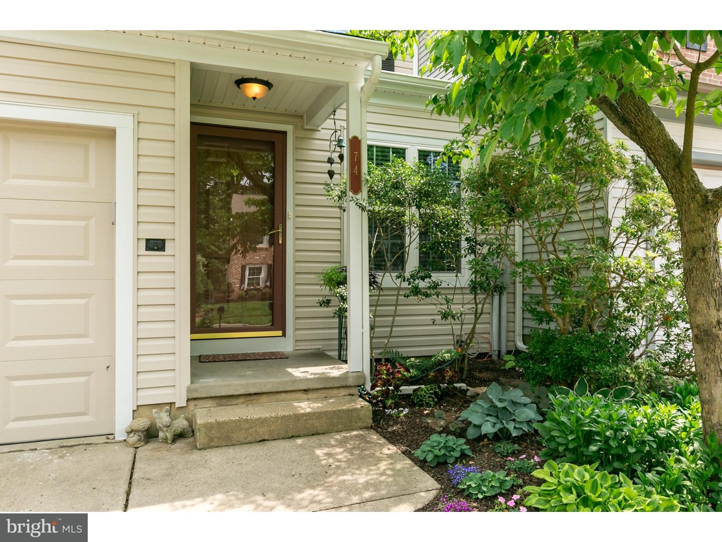 74 Farnwood Road Mount Laurel, NJ 08054 - Photo 1 of 22 Gallery Image 1