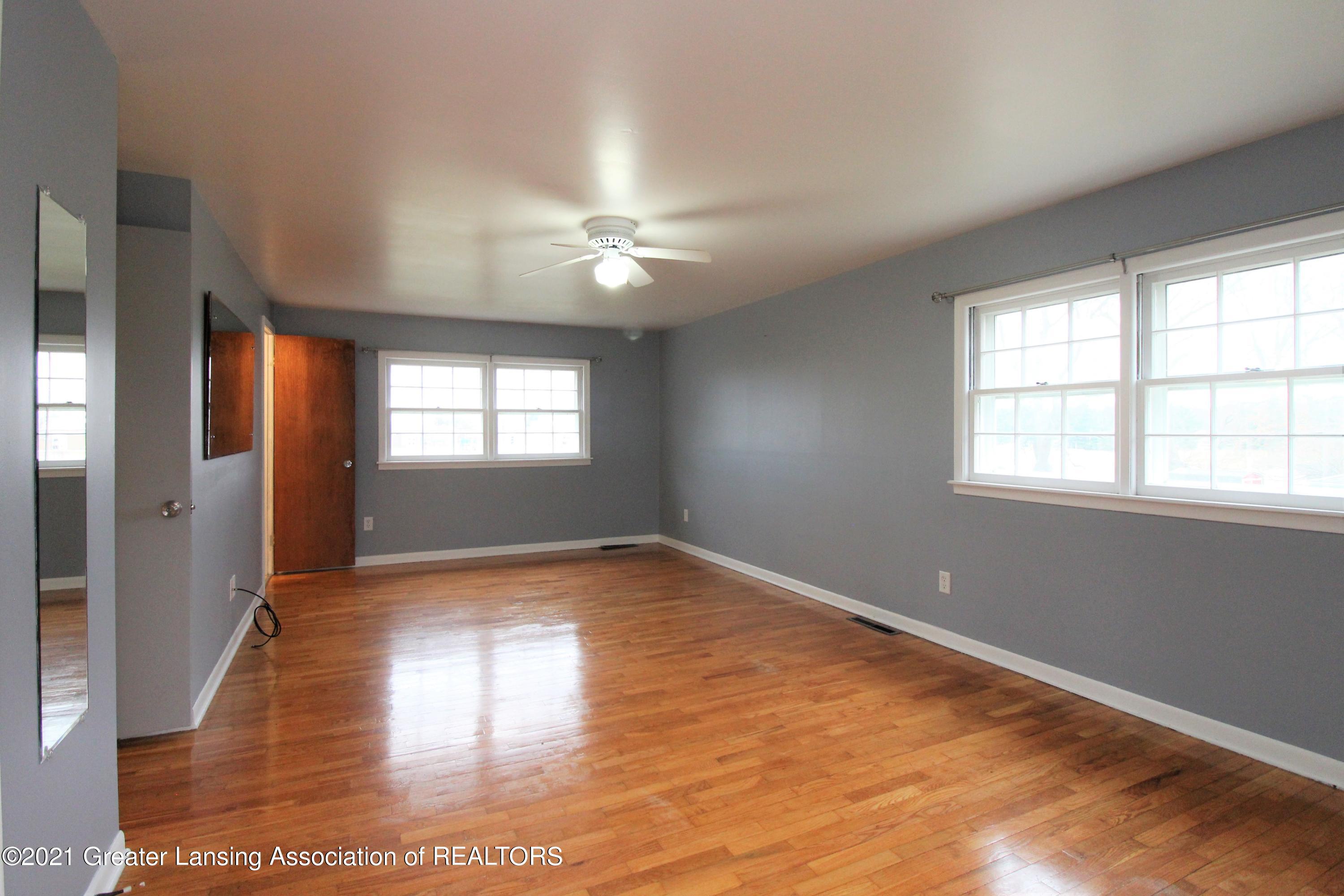 805 Raeburn Road Eaton Rapids, MI 48827 - Photo 18 of 37 19
