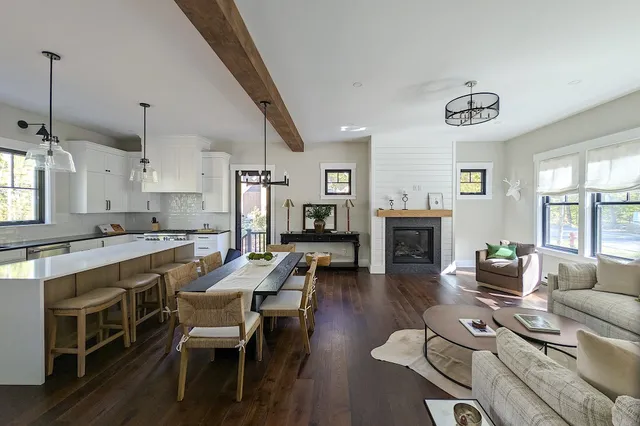 $2,195,000 | 254 South Peak Road, Lincoln, NH 03251