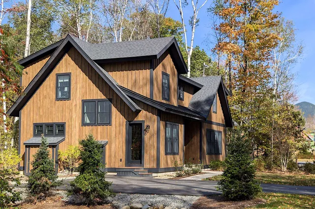$2,195,000 | 254 South Peak Road, Lincoln, NH 03251