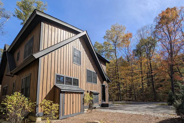 $2,195,000 | 254 South Peak Road, Lincoln, NH 03251