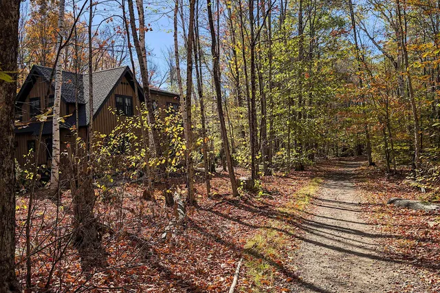 $2,195,000 | 254 South Peak Road, Lincoln, NH 03251