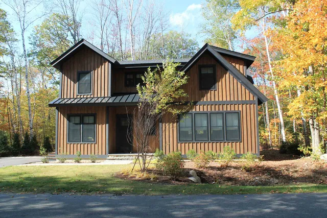 $2,195,000 | 254 South Peak Road, Lincoln, NH 03251