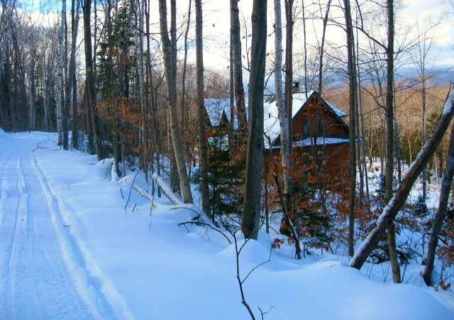 $2,195,000 | 254 South Peak Road, Lincoln, NH 03251