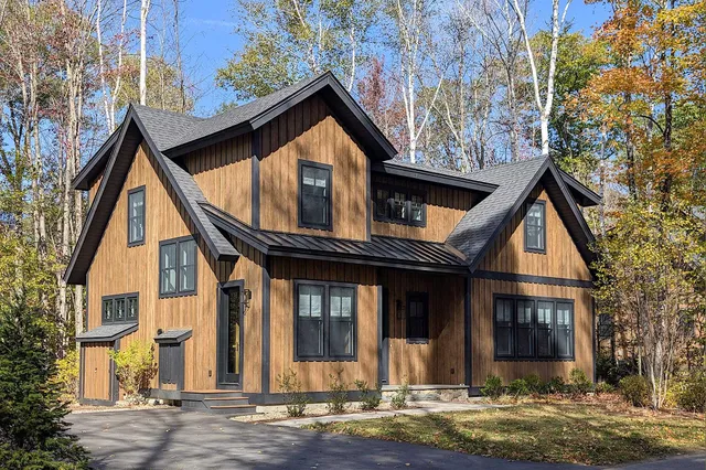 $2,195,000 | 254 South Peak Road, Lincoln, NH 03251