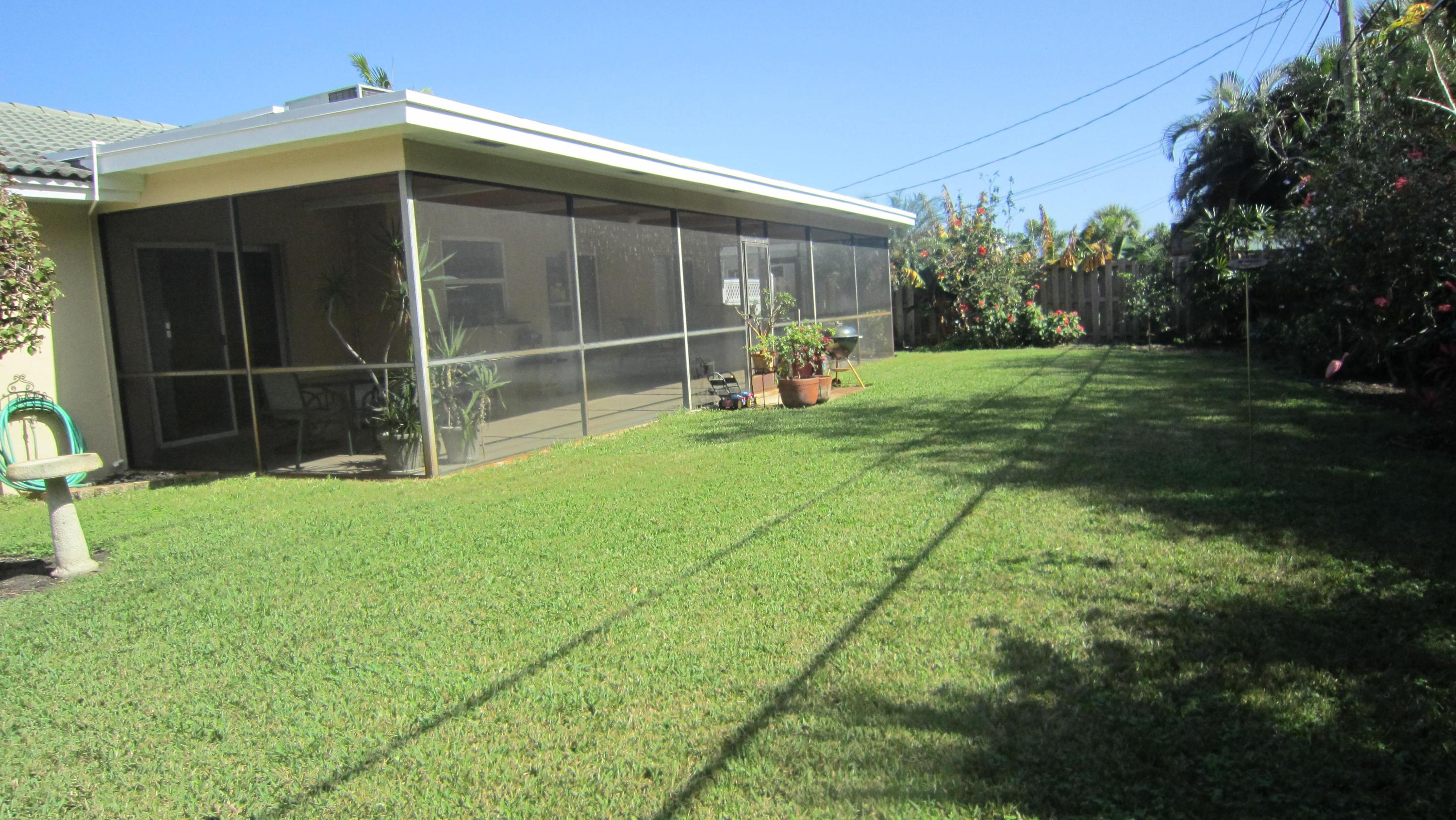 1966 Ardley Road Juno Beach, FL 33408 - Photo 17 of 19 Yard