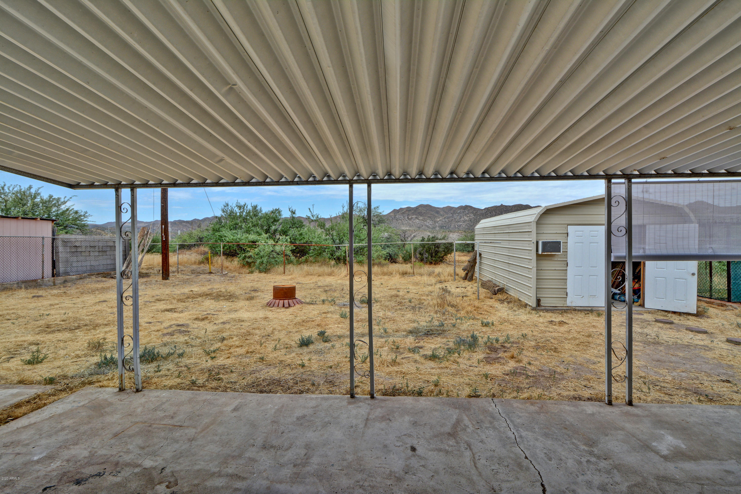 425 Jamestown Road Kearny, AZ 85137 - Photo 27 of 44 Covered Patio