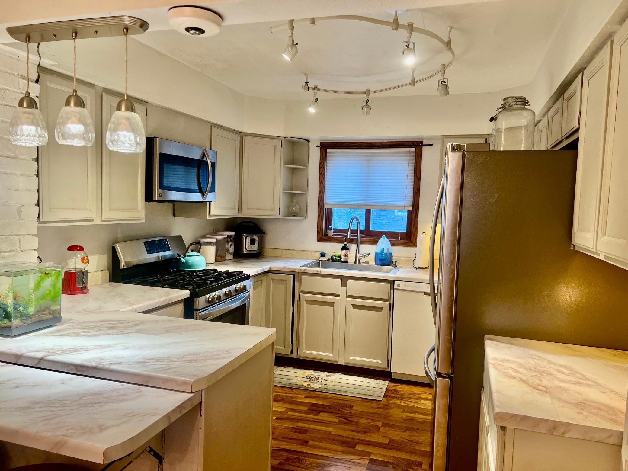 504 Phipps Avenue Rice Lake, WI 54868 - Photo 13 of 33