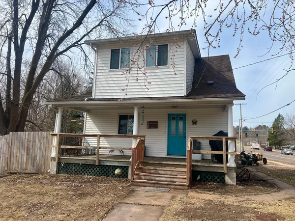 $214,900 | 504 Phipps Avenue, Rice Lake, WI 54868