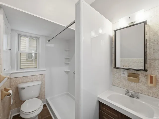 $209,900 | 3222 Beaver Avenue, Fort Wayne, IN 46807