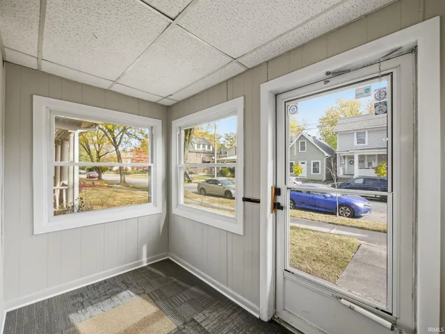 $209,900 | 3222 Beaver Avenue, Fort Wayne, IN 46807