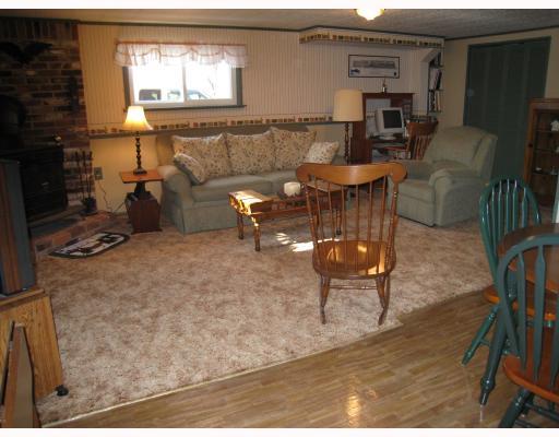 7 Beagle Club Road Washington, PA 15301 - Photo 7 of 18 Den/Family/Great Room.