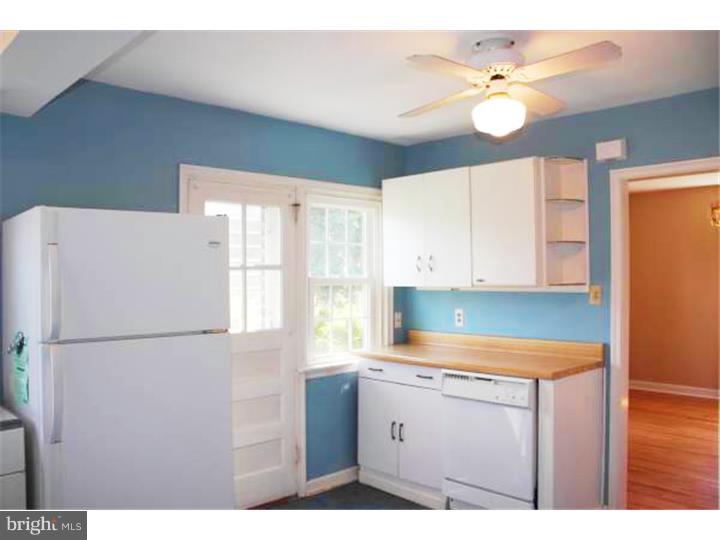 1605 Hampton Road Havertown, PA 19083 - Photo 12 of 21 Kitchen