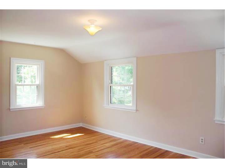 1605 Hampton Road Havertown, PA 19083 - Photo 13 of 21 Bedroom - Main