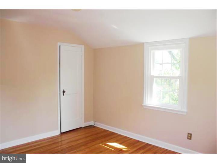 1605 Hampton Road Havertown, PA 19083 - Photo 16 of 21 Bedroom 2