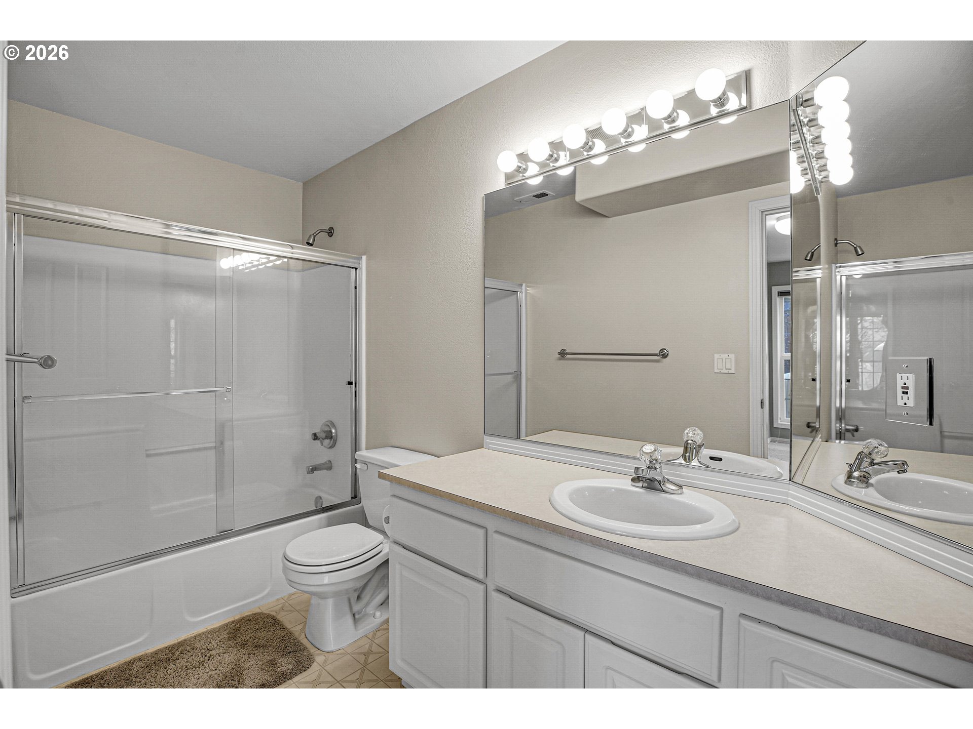 13721 Southwest Tracy Place Tigard, OR 97223 - Photo 43 of 48