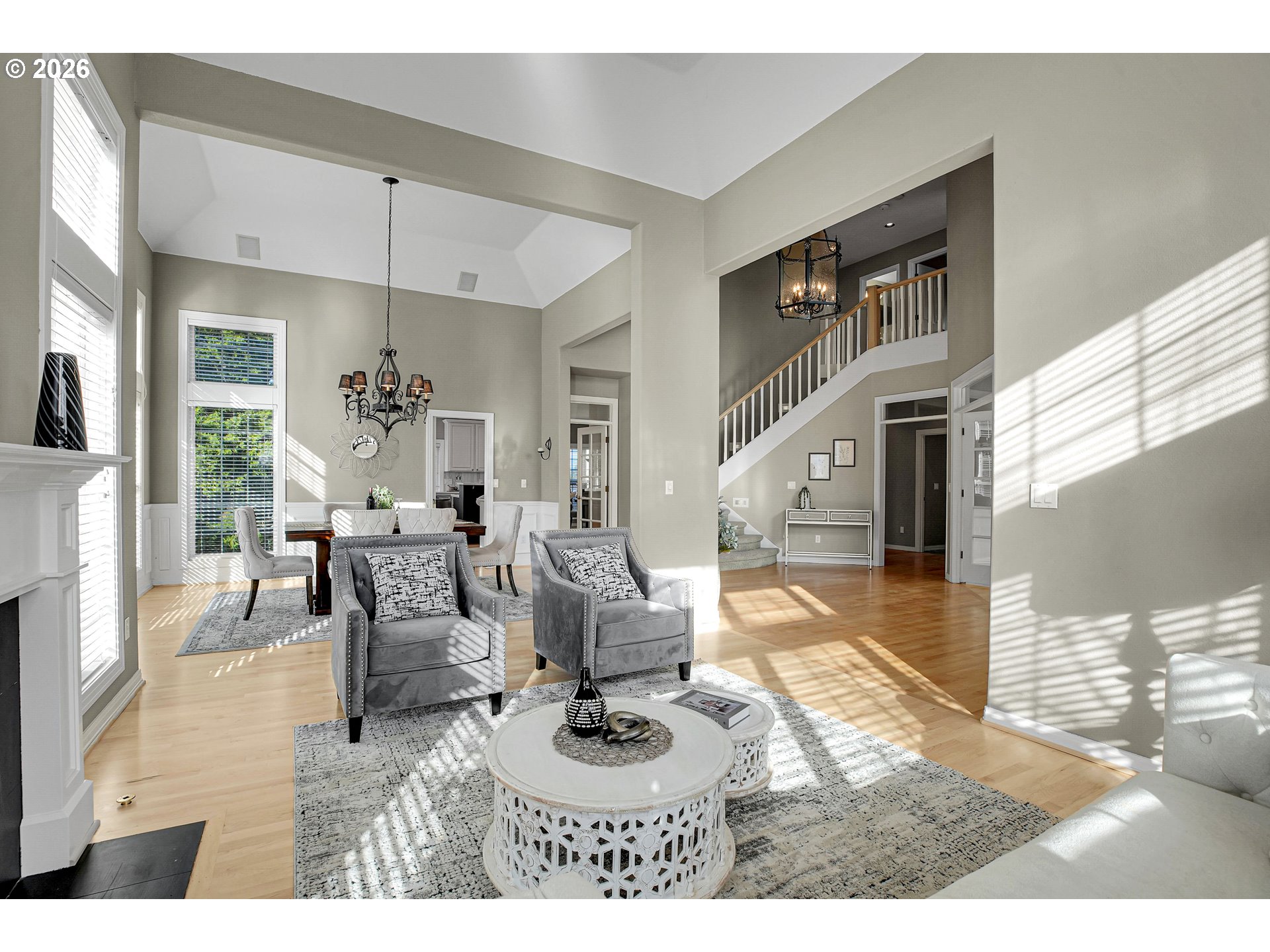 13721 Southwest Tracy Place Tigard, OR 97223 - Photo 9 of 48