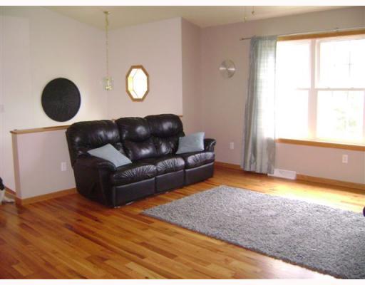 239 Smith Road Cabot, PA 16023 - Photo 7 of 15 Living Room.
