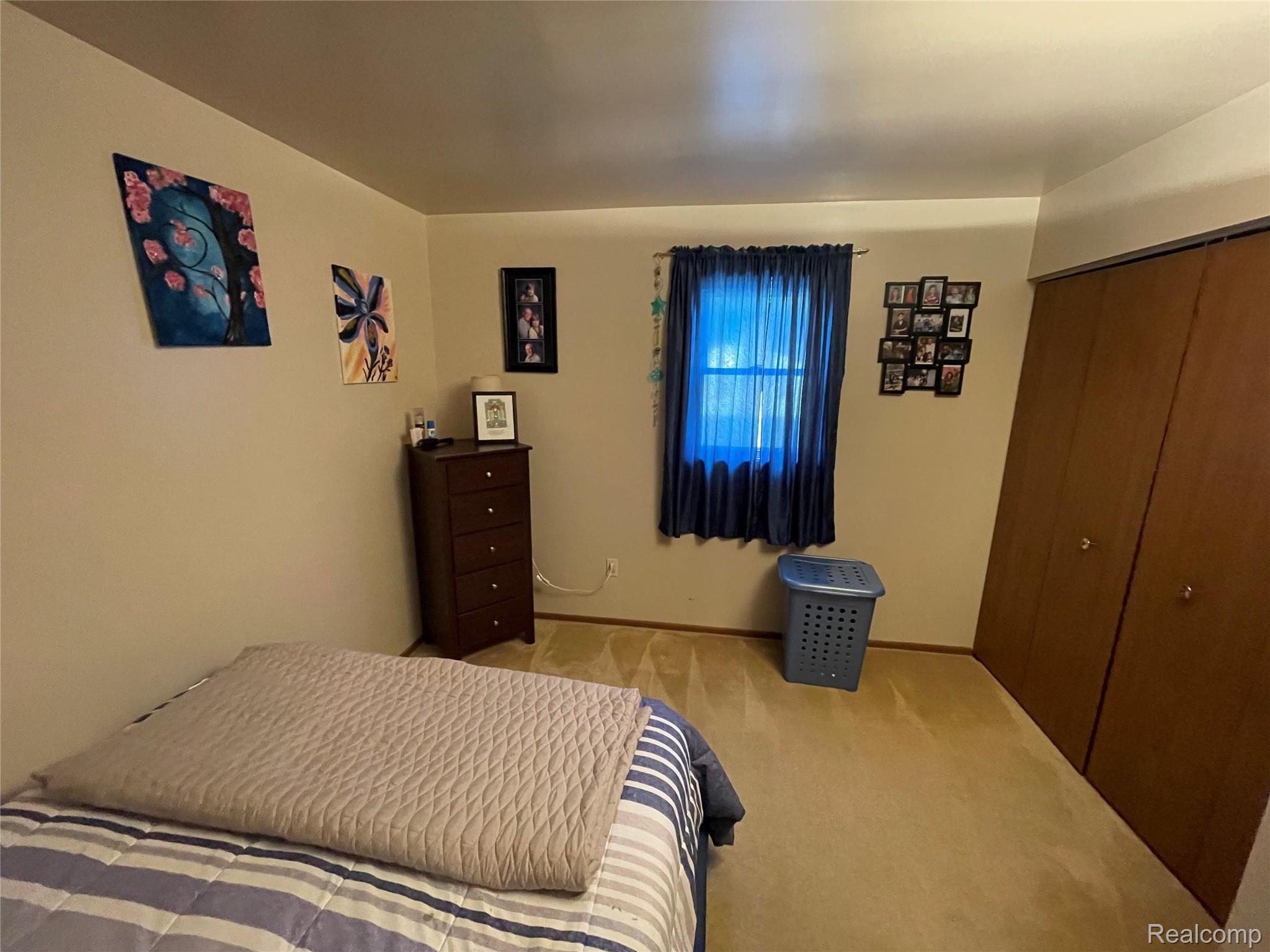 9154 West Frances Road Flushing, MI 48433 - Photo 19 of 39 IMG_4575.JPG