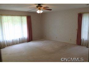 1394 Skyuka Road Columbus, NC 28722 - Photo 14 of 24 Gallery Image 14