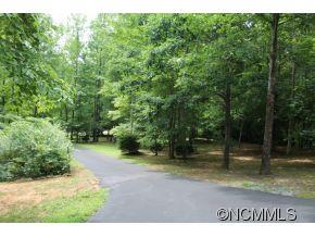 1394 Skyuka Road Columbus, NC 28722 - Photo 7 of 24 Gallery Image 7