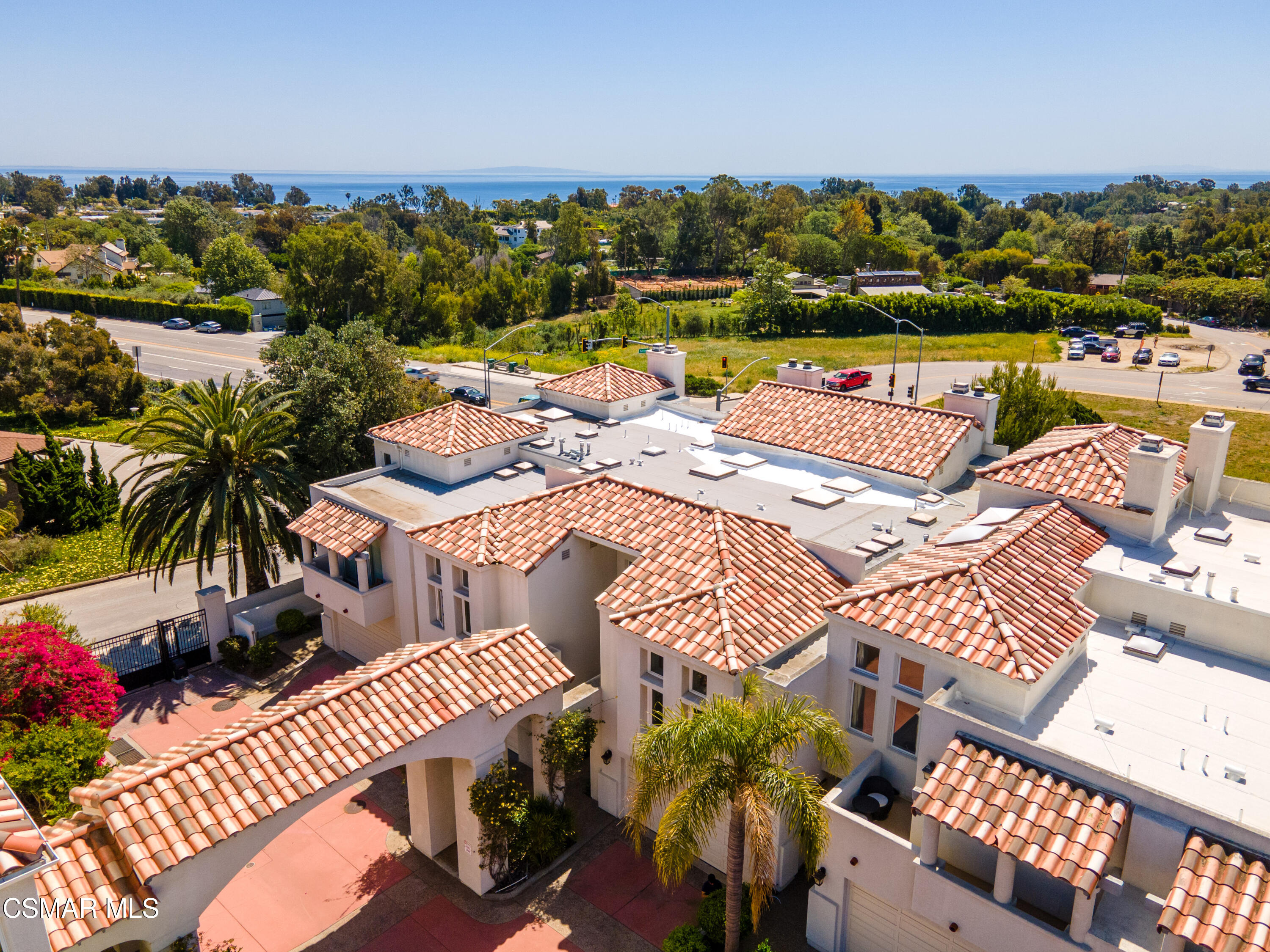 6435 Zumirez Drive, Unit 15 Malibu, CA 90265 - Photo 32 of 38 a view of a city from a terrace