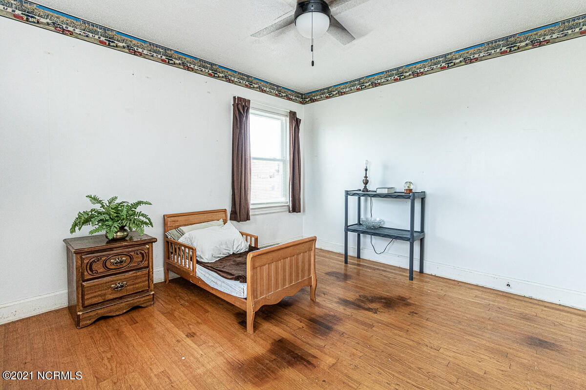 7114 Shallingtons Mill Road Macclesfield, NC 27852 - Photo 23 of 41 3rd Bedroom