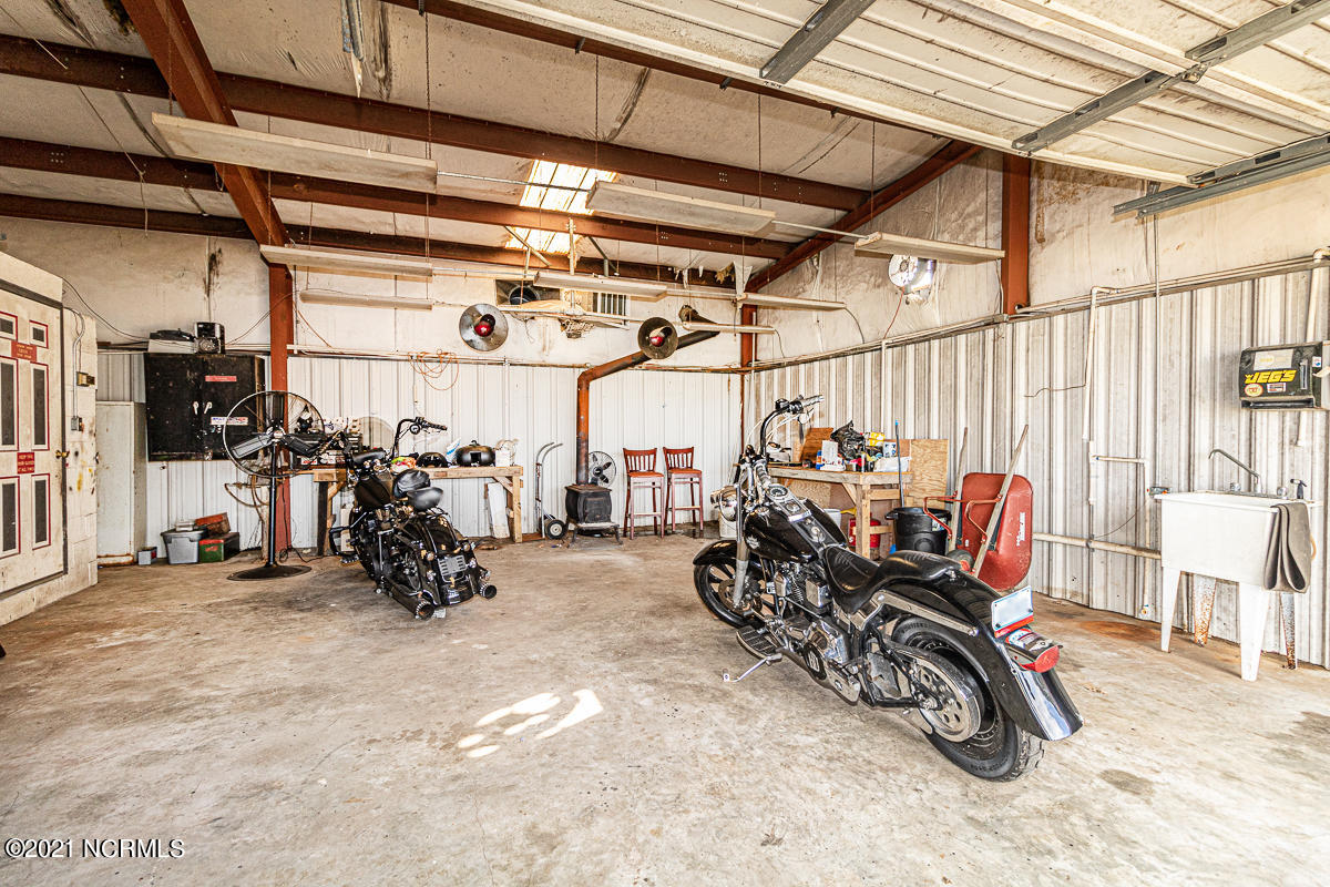 7114 Shallingtons Mill Road Macclesfield, NC 27852 - Photo 37 of 41 Wood Heater to Convey