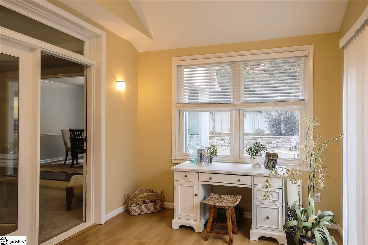 17 Treebrooke Drive Greenville, SC 29607 - Photo 12 of 25 Gallery Image 12