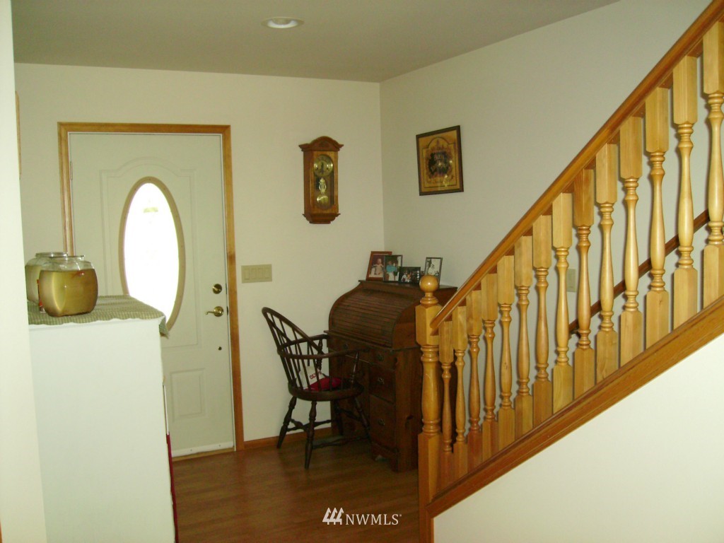 182 Rife Road Port Angeles, WA 98363 - Photo 6 of 12 Gallery Image 6