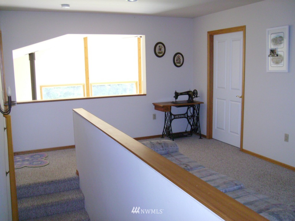 182 Rife Road Port Angeles, WA 98363 - Photo 7 of 12 Gallery Image 7