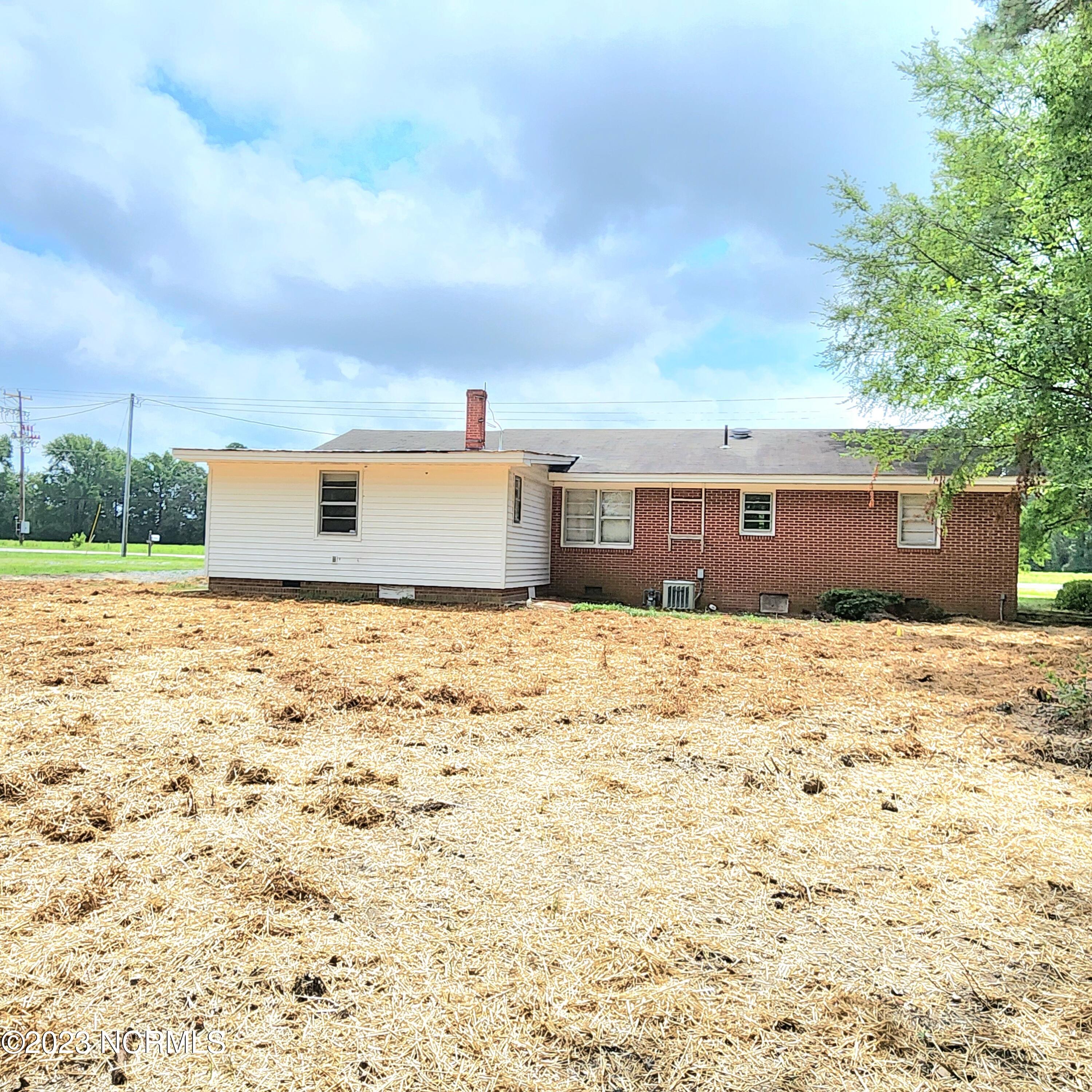 3545 Highway 301 Dunn, NC 28334 - Photo 9 of 40 20230715_120142