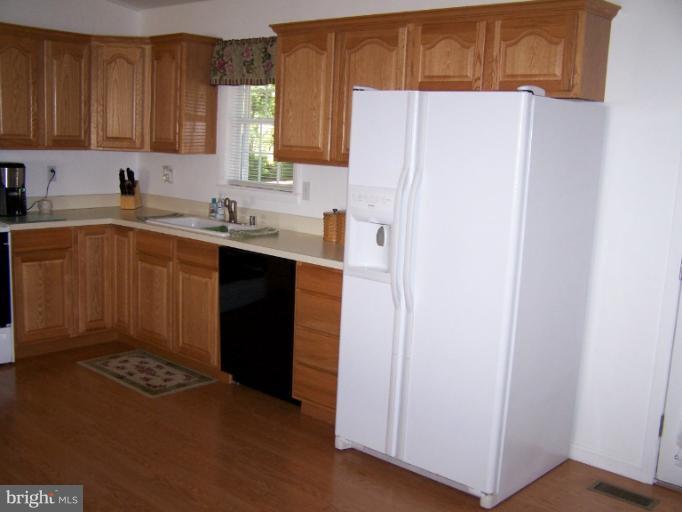 4175 Wine Road Westminster, MD 21158 - Photo 1 of 28 Kitchen