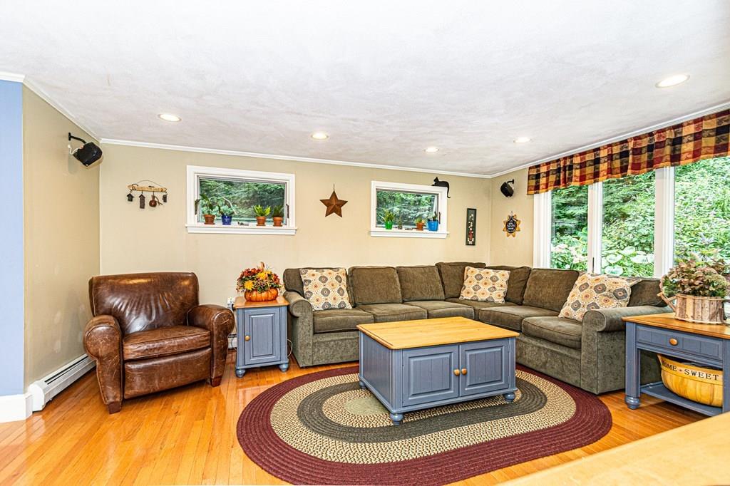 58 Bear Hill Road Reading, MA 01867 - Photo 14 of 41 Gallery Image 14