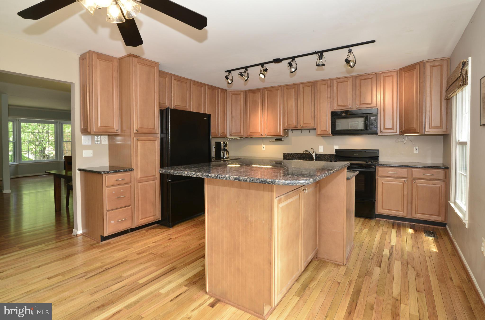 7435 Timberock Road Falls Church, VA 22043 - Photo 3 of 28 Freshly refinished hardwood floors