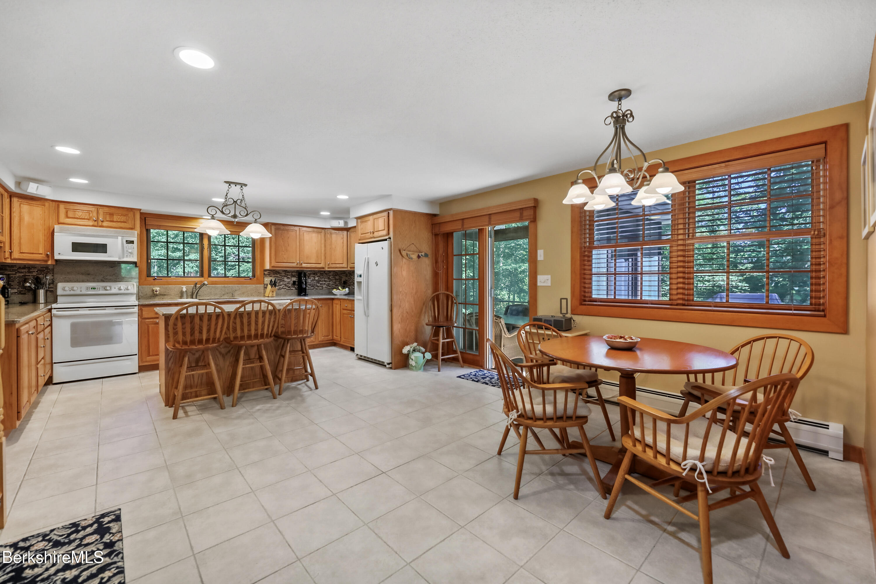 236 Ridge Avenue Otis, MA 01029 - Photo 47 of 68 43-Breakfast Area