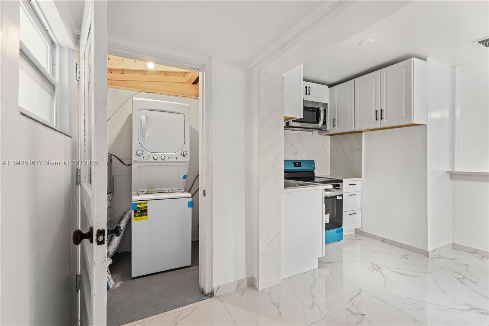 306 Modest Street Lakeland, FL 33805 - Photo 15 of 16